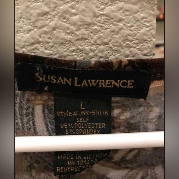 Susan Lawrence Brown/White/Gold Mandala Lace Patterned Top Size Large - Picture 3 of 3